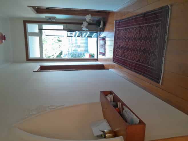 Auckland - Address withheld