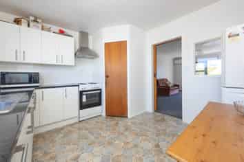 2/2 Northall Road, New Lynn