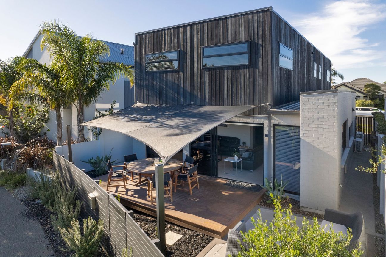 House in Papamoa, Pacific View