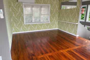 124 Whangaparaoa Road, Red Beach