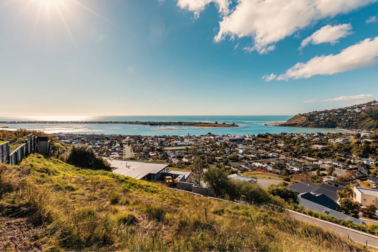 Stunning Section Overlooking Redcliffs Village - Widok 2