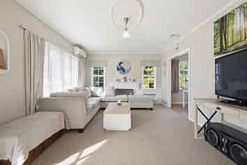 3 Joanna Place, Deanwell