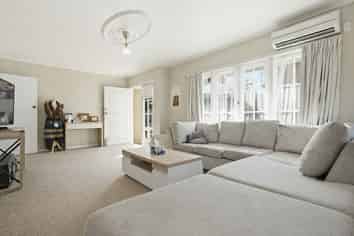 3 Joanna Place, Deanwell