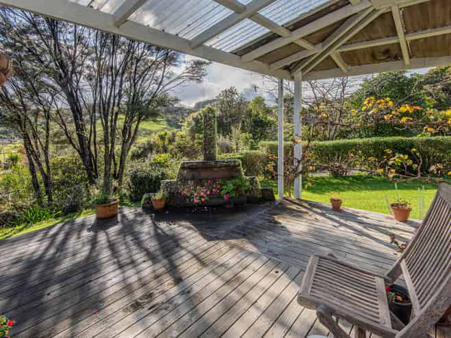 4 Paparoa Station Road, Paparoa