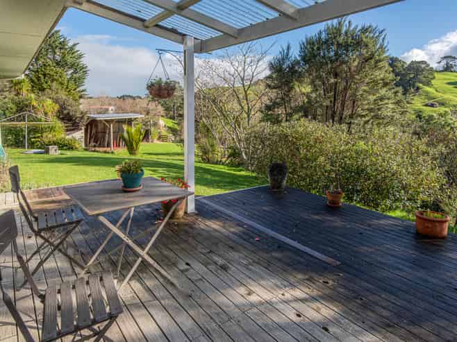 4 Paparoa Station Road, Paparoa