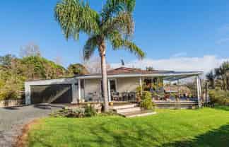 4 Paparoa Station Road, Paparoa