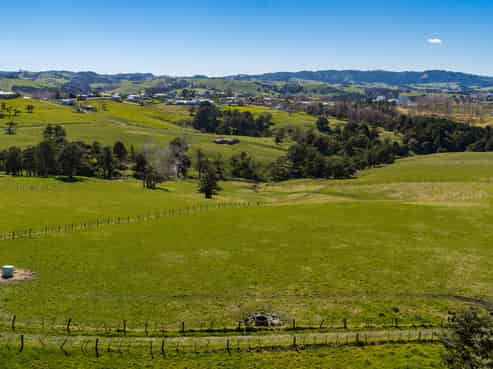 122 Hurndall Street, Maungaturoto