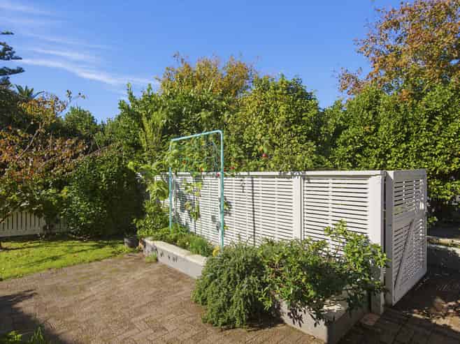 1 Maple Lane, Waikanae