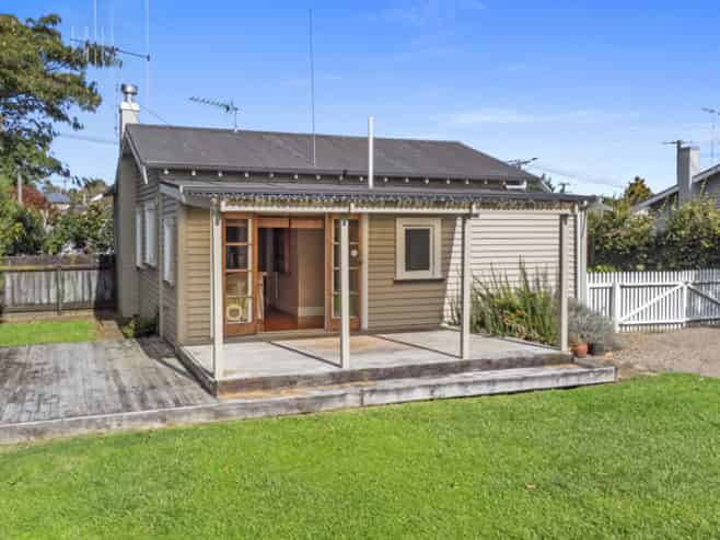 27 Oxford Street, Fairfield