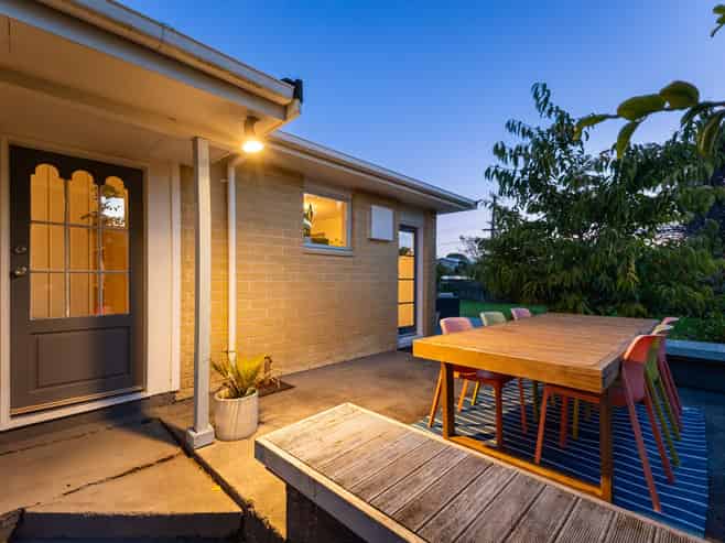 49 Donovan Road, PARAPARAUMU BEACH