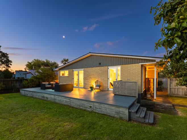 49 Donovan Road, PARAPARAUMU BEACH