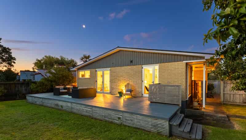 49 Donovan Road, PARAPARAUMU BEACH