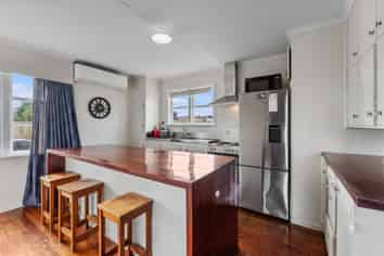 27 Iti Street, Otaki