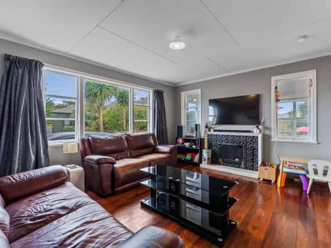 27 Iti Street, Otaki