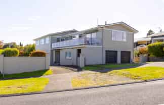 50 Birch Street, Hilltop