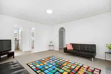 12 Tacoma Drive, Totara Park