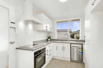 12 Tacoma Drive, Totara Park