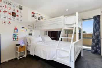 1 Albizia Avenue, Henderson