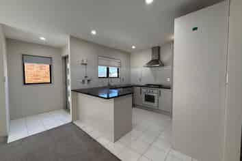 21 Bangla Place, Massey