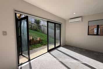 21 Bangla Place, Massey