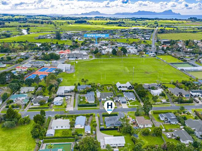 12 Argyle Street, Waipu