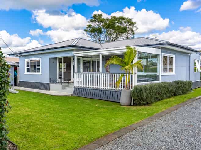 12 Argyle Street, Waipu