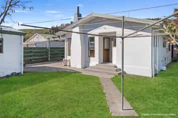 2/302a The Ridgeway, Stoke