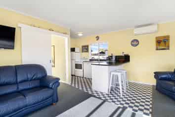 50 Park Avenue Waitarere, Levin