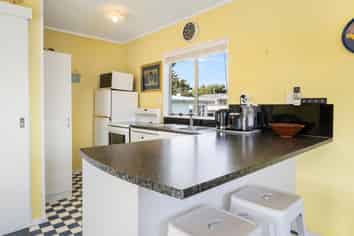 50 Park Avenue Waitarere, Levin