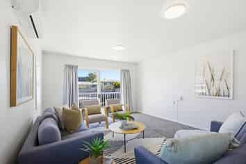 8 Herewini Street, Titahi Bay