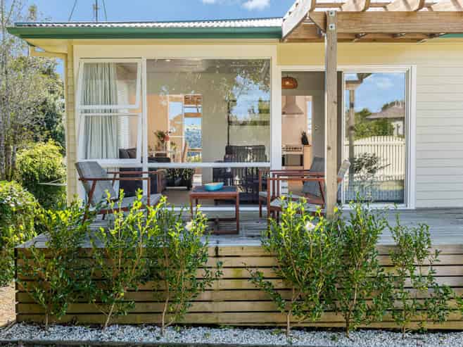 31 Hillcrest Road, Hatfields Beach