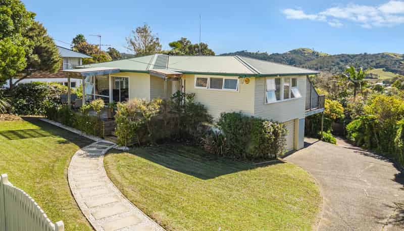 31 Hillcrest Road, Hatfields Beach