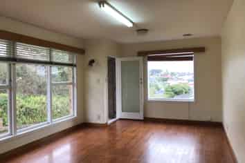 1/15A Frost Rd, Mount Roskill