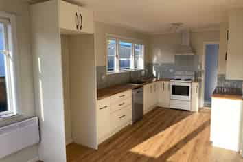 82 Totara Street, Lansdowne