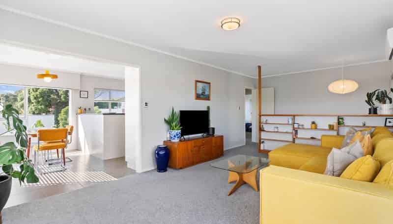 1/521 Mt Albert Road, Three Kings