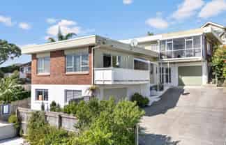 1/521 Mt Albert Road, Three Kings