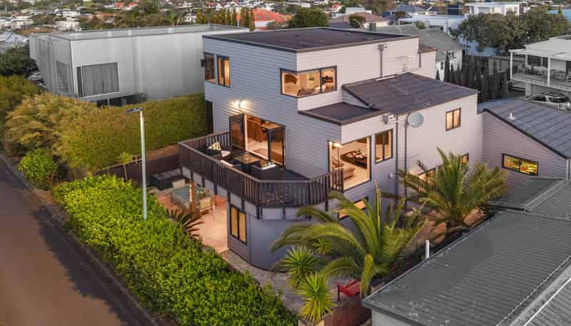 2/48 Te Arawa Street, Orakei