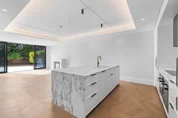 102/4 Victoria Avenue, Remuera