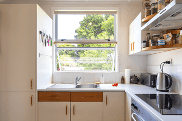 55 Wainui Rd, Raglan