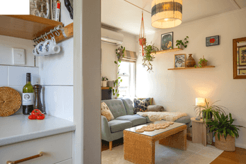 55 Wainui Rd, Raglan