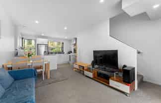 18 Akeake Lane, Albany