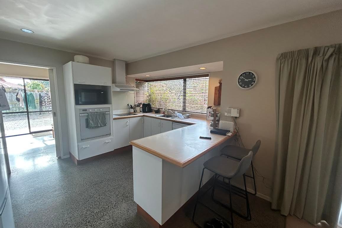 Four Bedrooms Family Home In Golflands - Widok 6