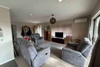 4 Mirabell Place, Golflands