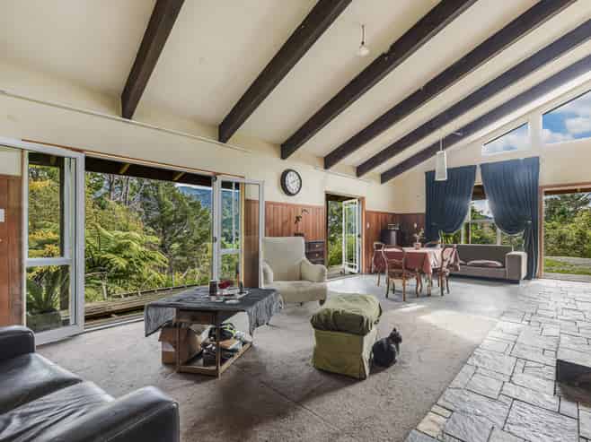 1155 East Takaka Road, Takaka