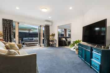 152 Gravatt Road, Papamoa