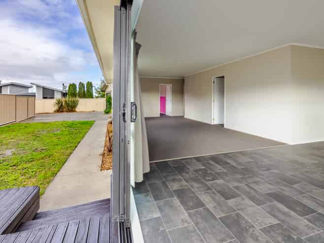 64 Kirkwood Road, Flaxmere