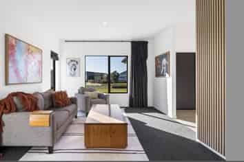 7 Kotare Drive, Coastlands