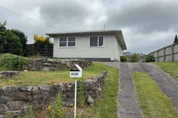 101 Mount View Drive, Mangakakahi