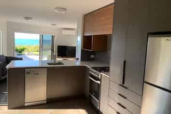 171 (Apt 1) Oceanbeach Road, Mount Maunganui