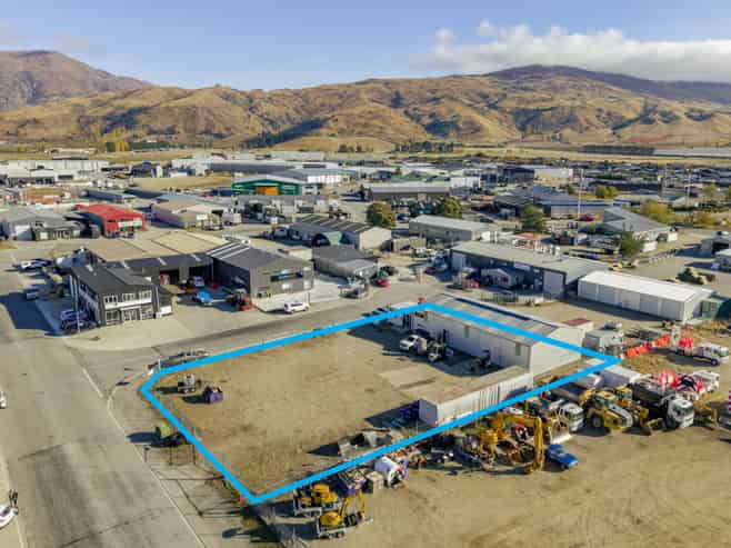 Cromwell Industrial Corner Site